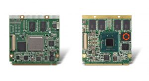 Aktuell kann das LoRa Gateway mit dem ARM-basierten Conga-QMX6 (links) oder 
dem x86-basierten Conga-QA5 mit Intel Atom Prozessor (rechts) bestückt werden. (Bild: Congatec AG)